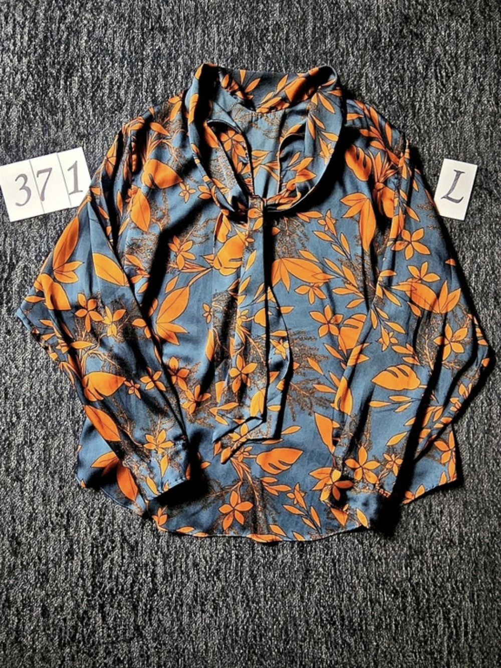 Zara Woman Floral Blouse in Blue & Orange Size Large Like New